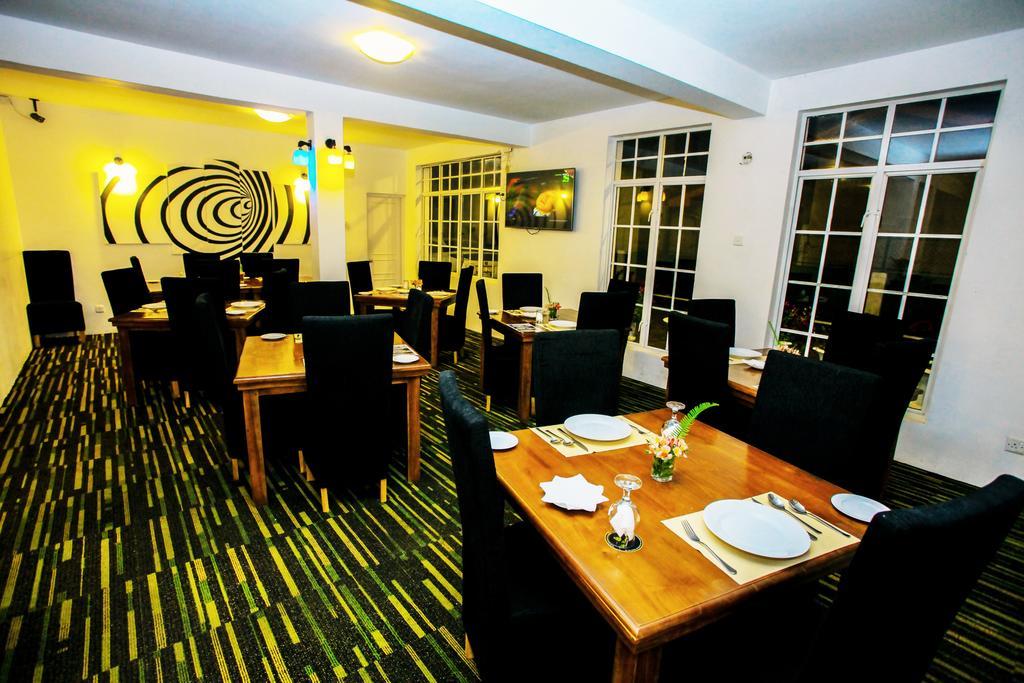 La Cottage Boutique Hotel & Restaurant Nuwara Eliya Exterior photo
