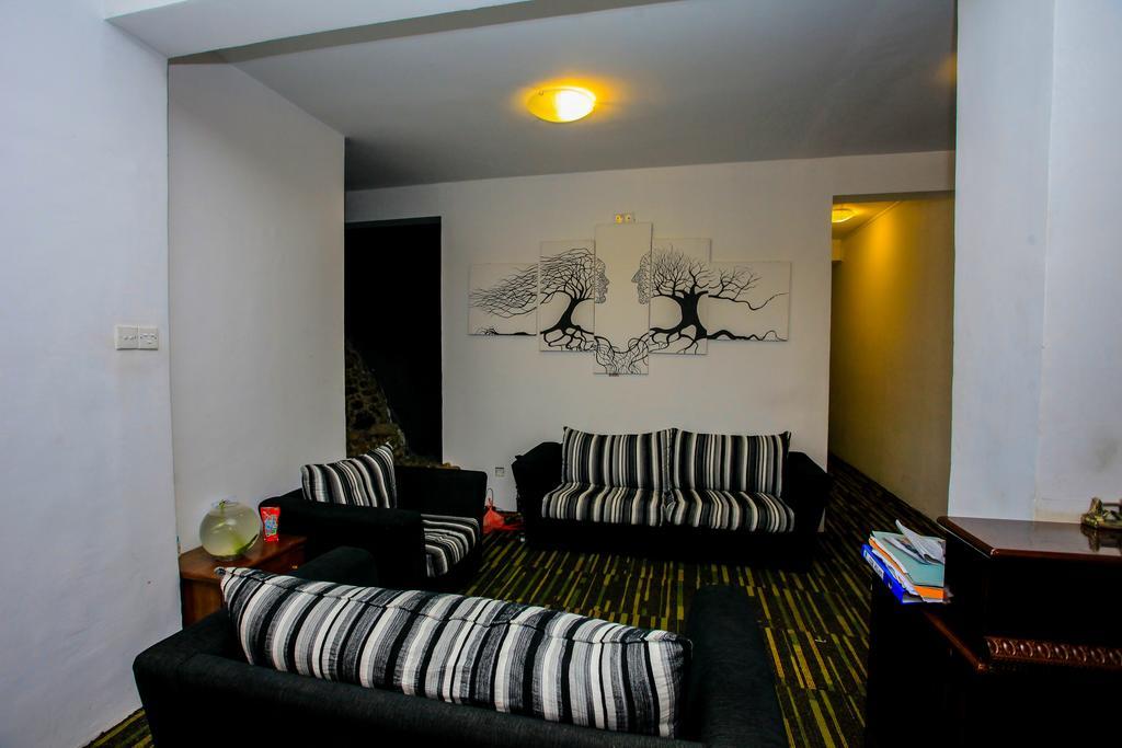 La Cottage Boutique Hotel & Restaurant Nuwara Eliya Exterior photo